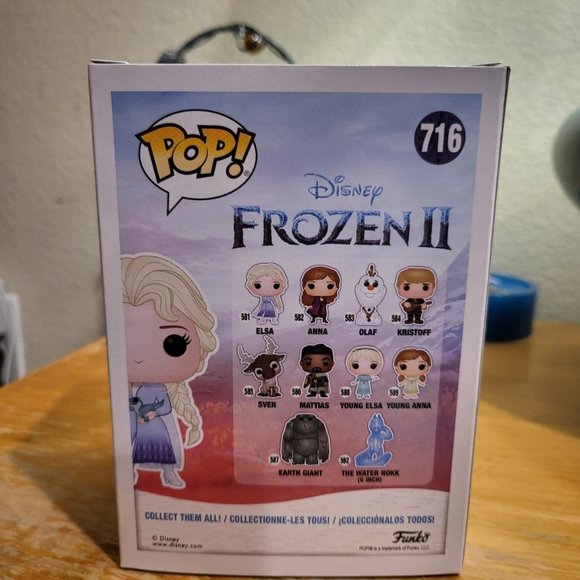 Frozen 2 Elsa Target Exclusive Funko Pop - Picture 3 of 10